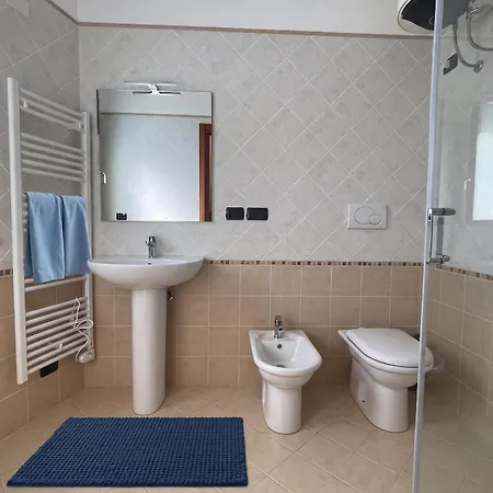 Casa Serena - Borgo Agosti By Holiday World شقة *